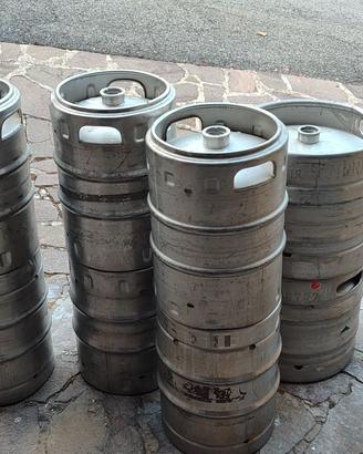 8 fusti birra in acciaio