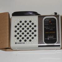 Radiolina Sanyo RP 1250 vintage nuova con scatolo