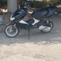 Vend0 carene aerox e altri ricambi