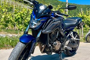   Honda CB650F 