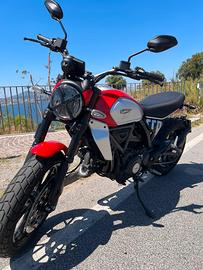 Ducati Scrambler Icon 800