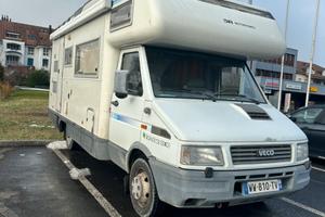 Iveco Daily 2.5 Turbo MOBILVETTA DESIGN