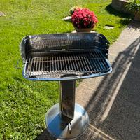 Griglia A Colonna In Acciaio Con Griglia