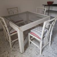 set tavolo in rattan e sedie in rattan