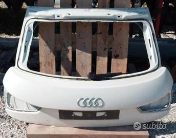 AUDI A1 3P PORTELLONE POST 10-17