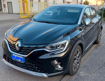 RENAULT CAPTUR 2021