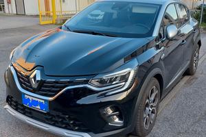 RENAULT CAPTUR 2021