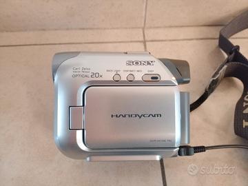 Videocamera digitale Sony Handycam DCR-HC19E PAL