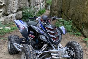 Yamaha Raptor 660