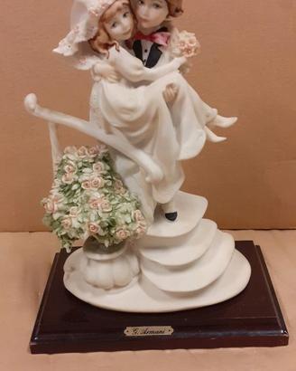 STATUINA DI GIUSEPPE ARMANI