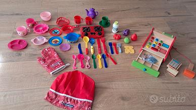 Pentolini  e cassa giocattolo