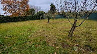 Terreno agricolo 1.260 mq con luce, acqua e pozzo