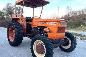 Trattore FIAT modello 480 DT