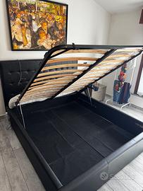 Letto matrimoniale con contenitore