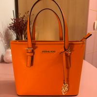 Borsa e Portacarte Michael Kors Jet Set Travel