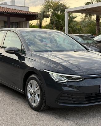 VOLKSWAGEN Golf 2.0 TDI SCR DSG Life