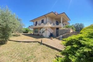 VILLA SINGOLA A MONTEFIASCONE