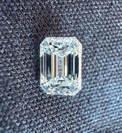 Diamante naturale taglio smeraldo - 0,42ct - GIA