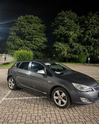 OPEL ASTRA J