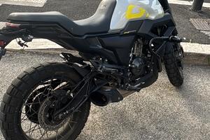 Zontes gk 125 scrambler 2022 - 19500km - euro 5