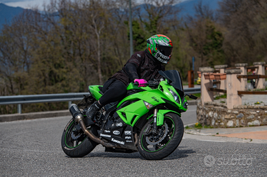 Kawasaki zx6-r a2