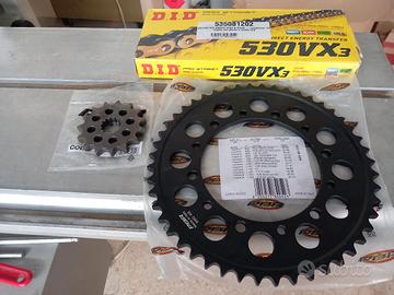 kit pignone catena corona per yamaha fazer