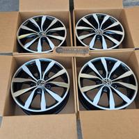 Cerchi in lega volkswagen golf raggio 17 originali