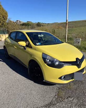 Renault Clio 1.5 dci 75cv 2014