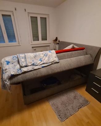 Letto contenitore imbottito con materasso e comodi