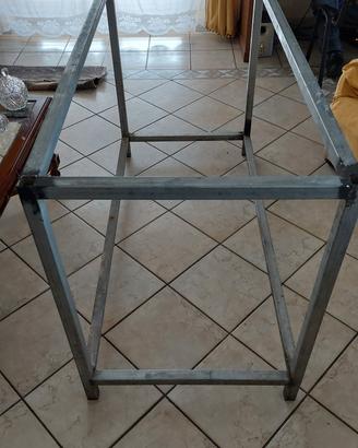 Telaio per tavolo