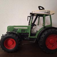 trattore bruder fendt