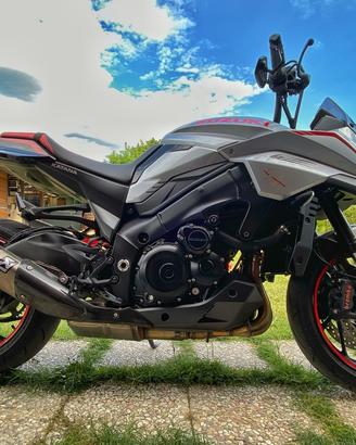 Suzuki Katana 1000 Jintachi