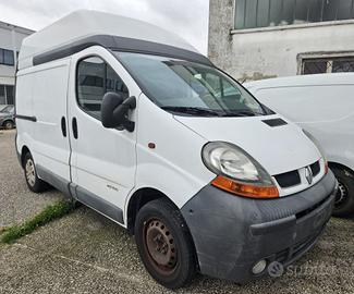 Ricambi usati Renault Trafic 1.9 Diesel del 2004