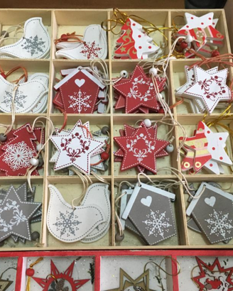 Lotto 524 addobbi appendini albero natale