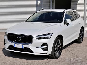 VOLVO XC60 2.0 B4 (d) automatico Core