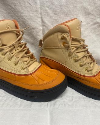 Stivali Nike Woodside 2 bambini arancioni
