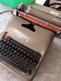 Macchina da scrivere Olivetti Lexicon 80