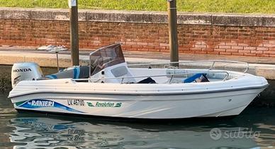 Ranieri Revolution+Honda 40cv+Posto barca