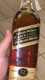 Whisky jonny Wolker Blak label