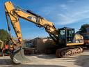 escavatore-caterpillar-323d