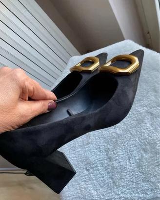 Scarpe scamosciate nere fibbia dorata N.36 ZARA