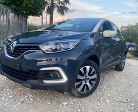 Renault Captur 1.5dCi110CV INITALE PARIS EDITION20
