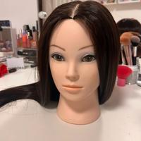 Testa di manichino con capelli sintetici