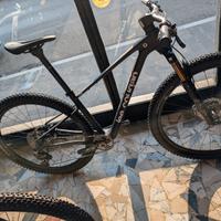 MTB LEE COUGAN RAMPAGE 