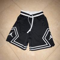 pantaloncini jordan