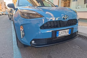 toyoya Yaris cross 1.5 Hybrid e-cvt premiere