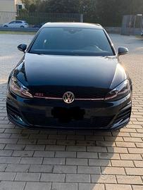 Golf 7.5 GTI  245 CV