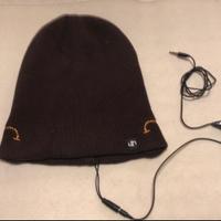 Cappello cuffie integrate