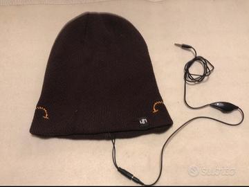 Cappello cuffie integrate