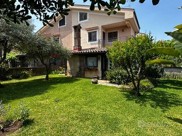 Villetta bifamiliare - Valverde
